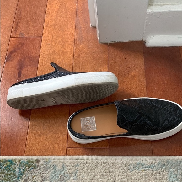 Dolce Vita Snakeskin slip on sneaker/mule - Picture 5 of 5